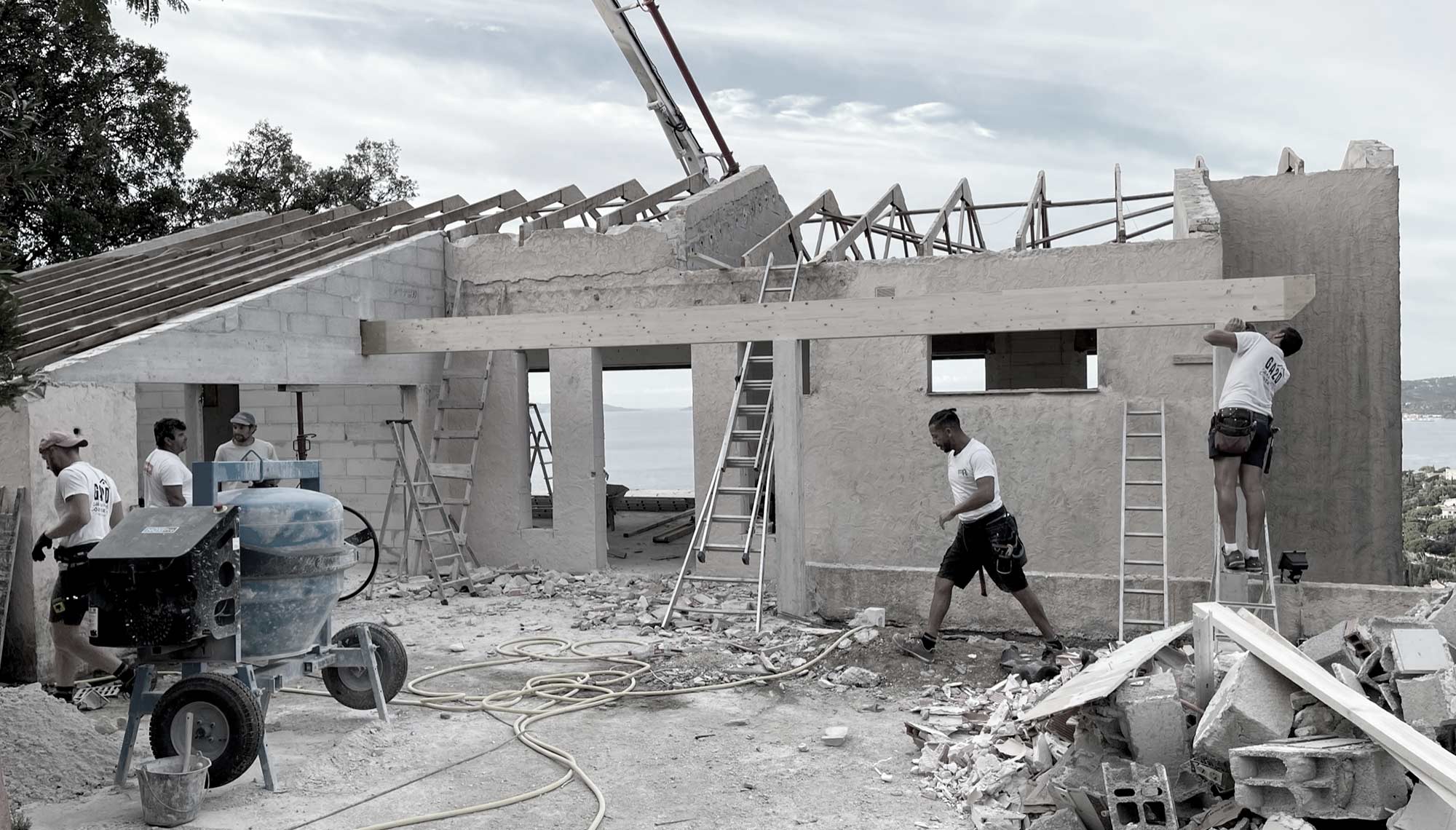 Villa Paradise — Après