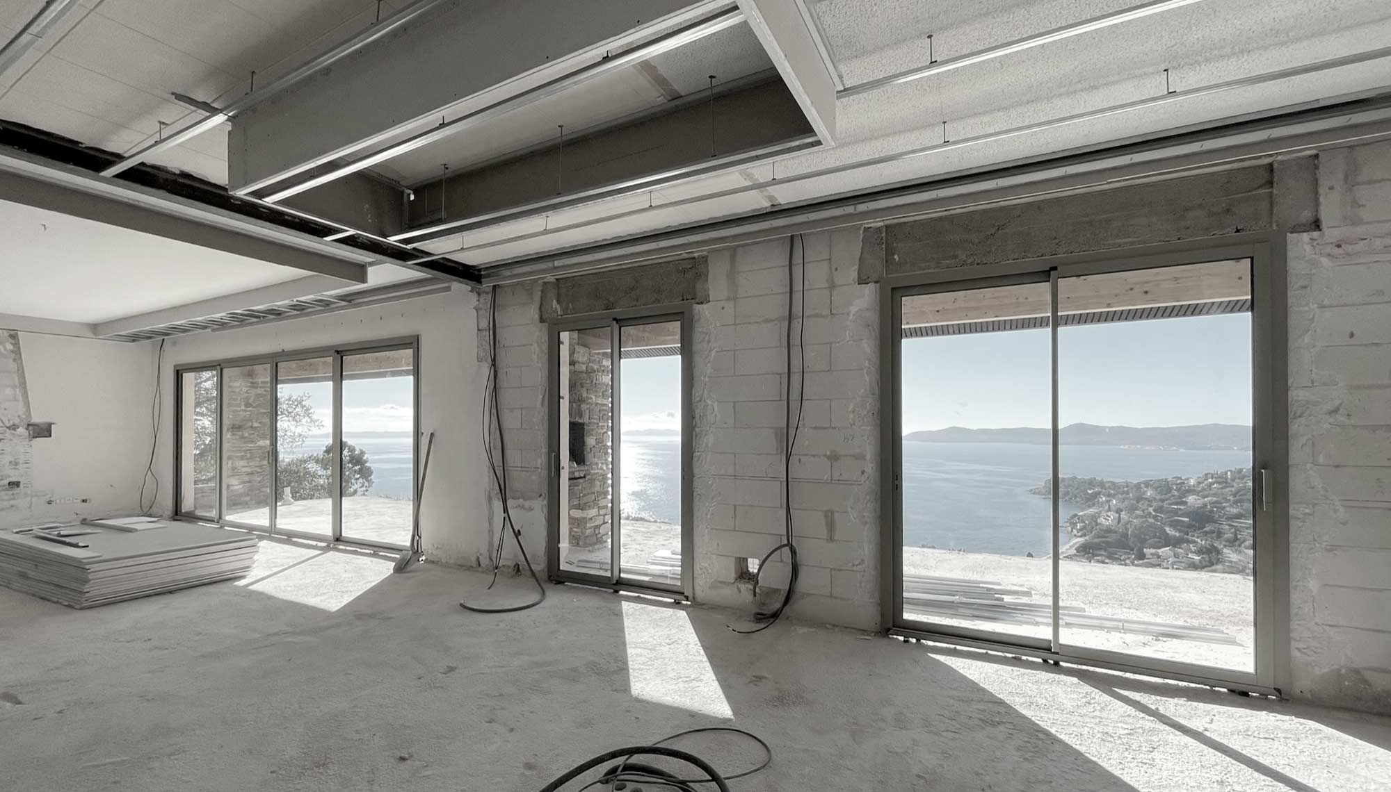 Villa Paradise — Pendant