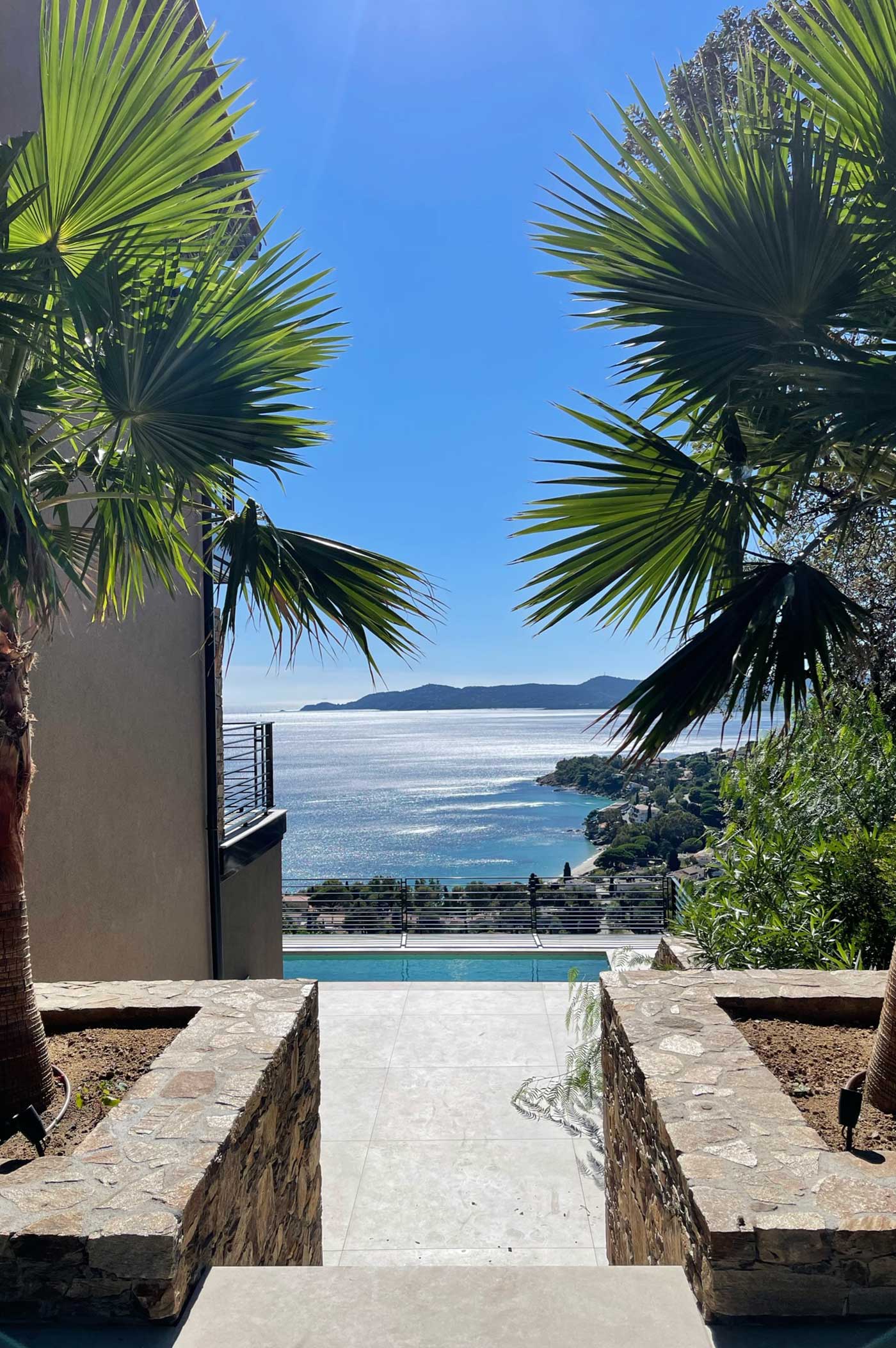 Villa Paradise — Après