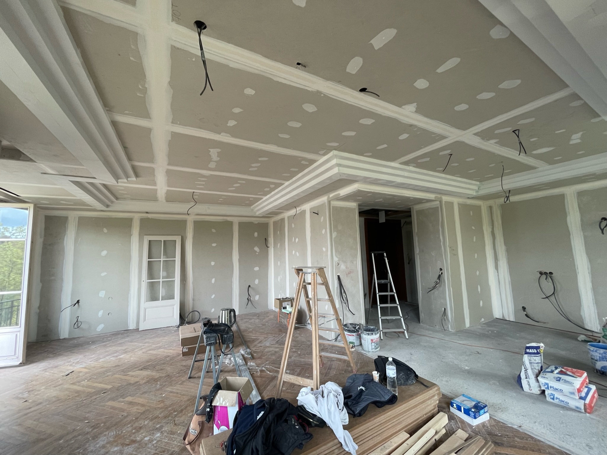 L'Écrin Parisien — Pendant